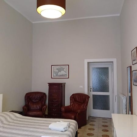 Domus Passpartenope, Napoli Екстериор снимка